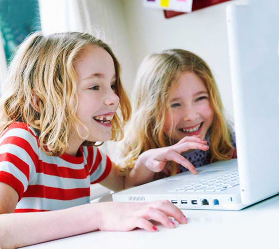 Top 9 reasons to monitors child's activity in the internet