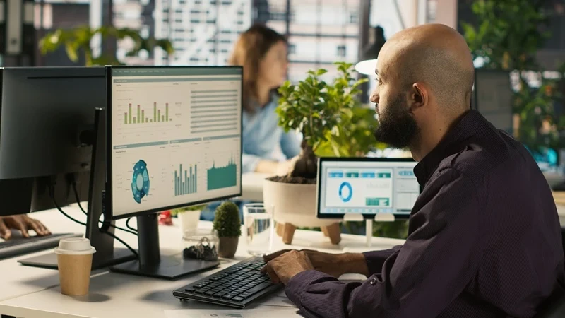 Complete activity monitoring